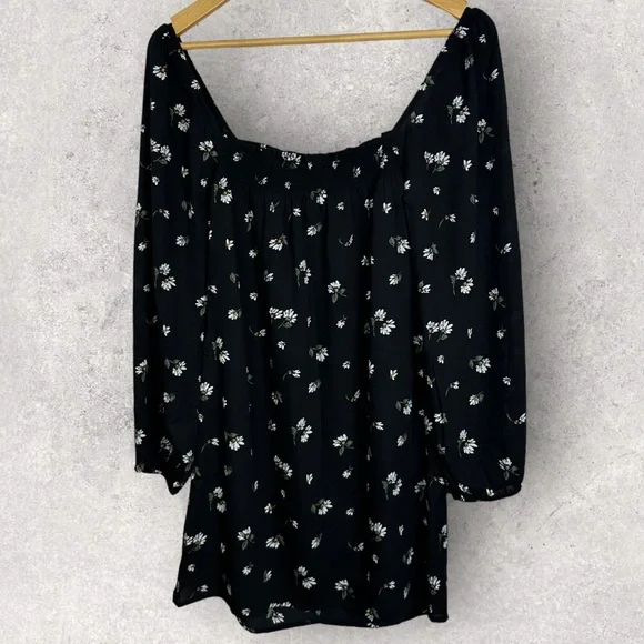 Abercrombie‎ & Fitch Smocked Black Floral Dress Size Small Mini Long Sleeve Boho - Picture 10 of 16